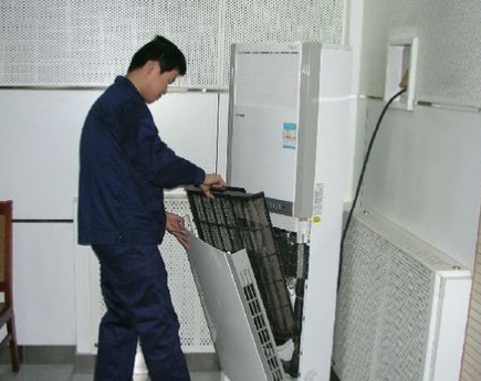 上海日立空调清洗保养案例
